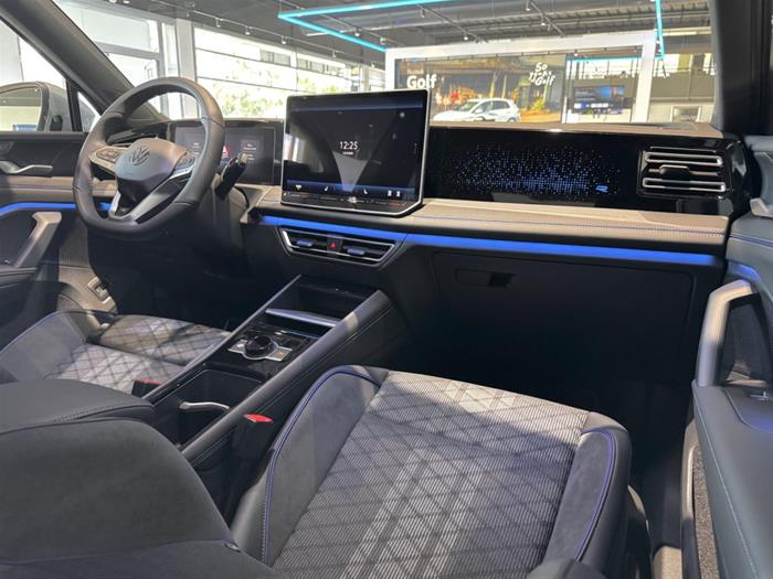 AutoVega - VOLKSWAGEN Tiguan | ID 39445