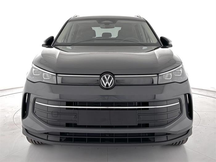 AutoVega - VOLKSWAGEN Tiguan | ID 39439