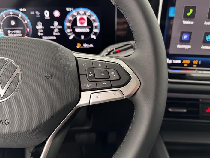 AutoVega - VOLKSWAGEN Tiguan | ID 39439