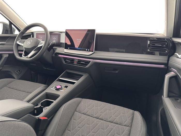 AutoVega - VOLKSWAGEN Tiguan | ID 39439