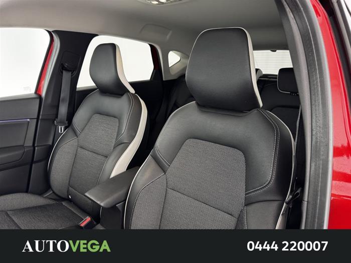 AutoVega - RENAULT Captur | ID 39497