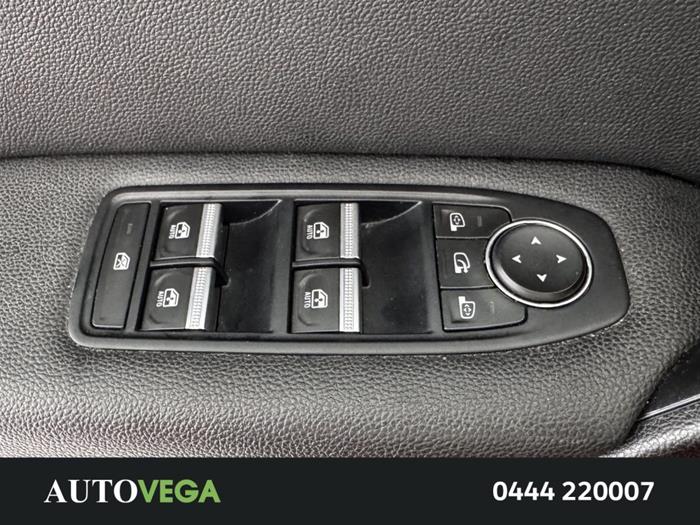 AutoVega - RENAULT Captur | ID 39497