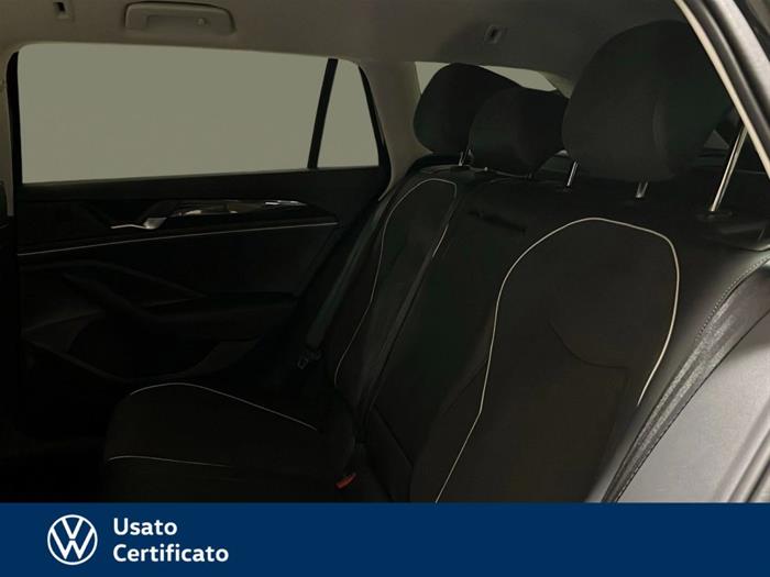 AutoVega - VOLKSWAGEN Passat | ID 39557