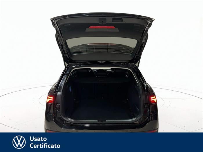 AutoVega - VOLKSWAGEN Passat | ID 39557