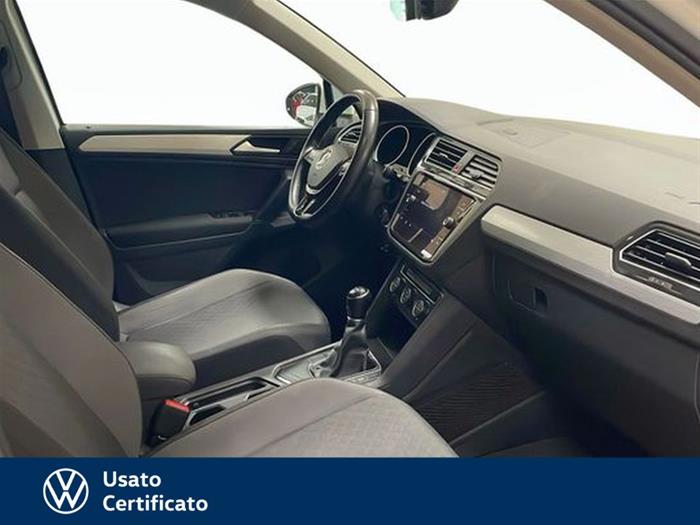 AutoVega - VOLKSWAGEN Tiguan | ID 39613