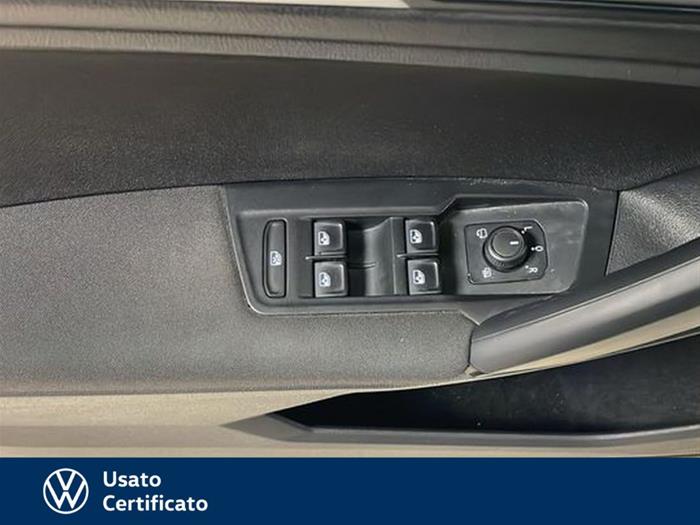 AutoVega - VOLKSWAGEN Tiguan | ID 39613