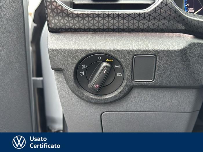 AutoVega - VOLKSWAGEN T-Cross | ID 39717