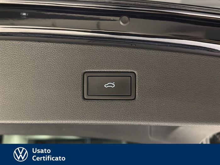 AutoVega - VOLKSWAGEN Tiguan | ID 39723