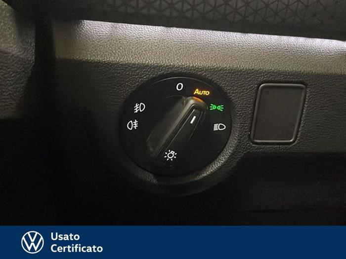 AutoVega - VOLKSWAGEN T-Cross | ID 39748