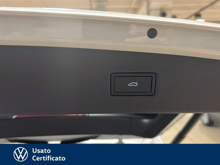 AutoVega - VOLKSWAGEN Tiguan Allspace | ID 39813