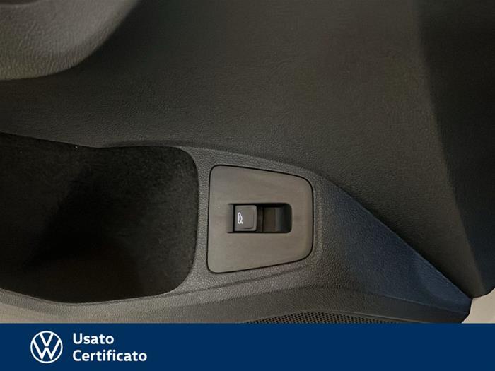 AutoVega - VOLKSWAGEN Tiguan | ID 39866