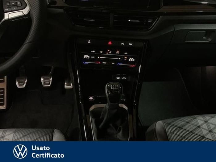 AutoVega - VOLKSWAGEN T-Roc | ID 39900