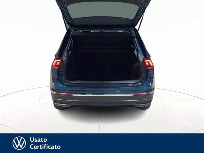 AutoVega - VOLKSWAGEN Tiguan | ID 39901