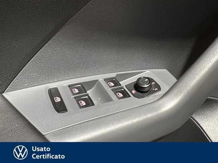 AutoVega - VOLKSWAGEN T-Cross | ID 39969