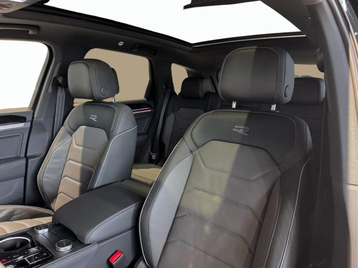 AutoVega - VOLKSWAGEN Touareg | ID 40063