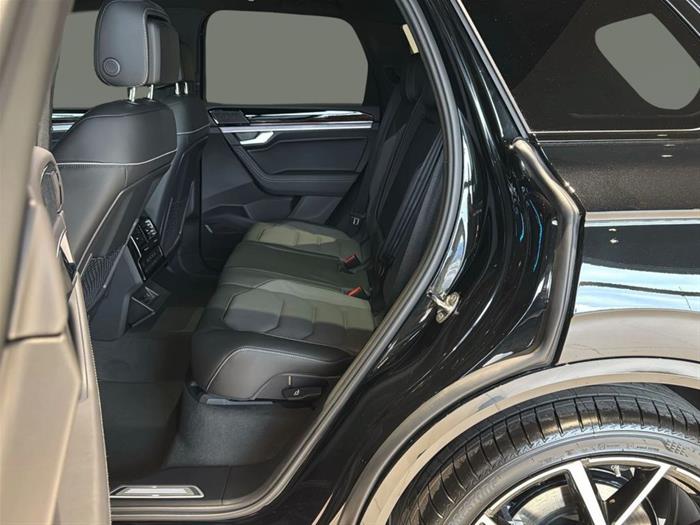 AutoVega - VOLKSWAGEN Touareg | ID 40063