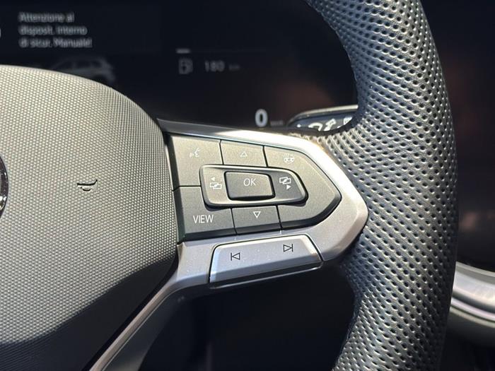 AutoVega - VOLKSWAGEN Touareg | ID 40063