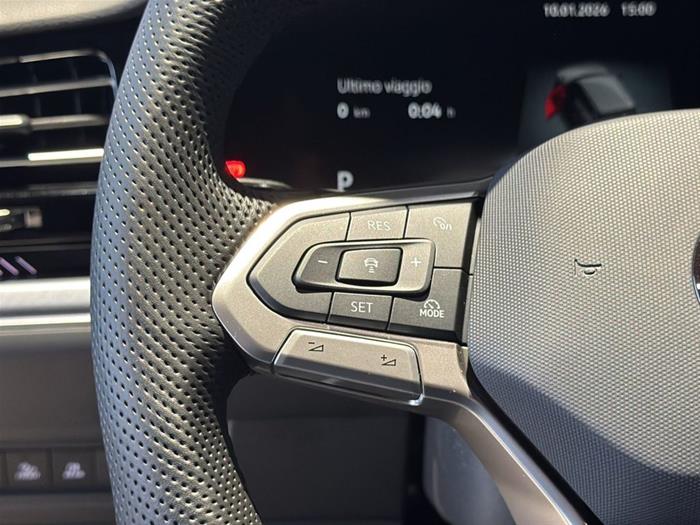 AutoVega - VOLKSWAGEN Touareg | ID 40063