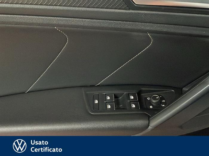 AutoVega - VOLKSWAGEN Tiguan | ID 40094