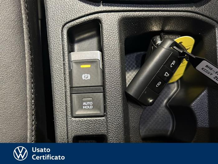 AutoVega - VOLKSWAGEN T-Roc | ID 40097