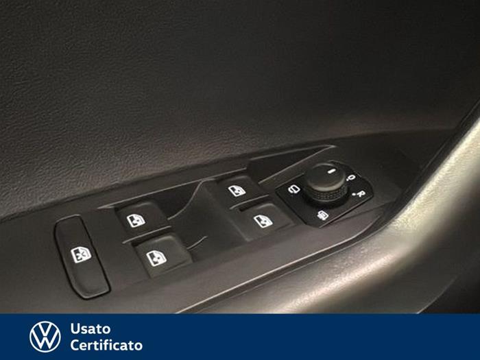 AutoVega - VOLKSWAGEN Polo | ID 40110