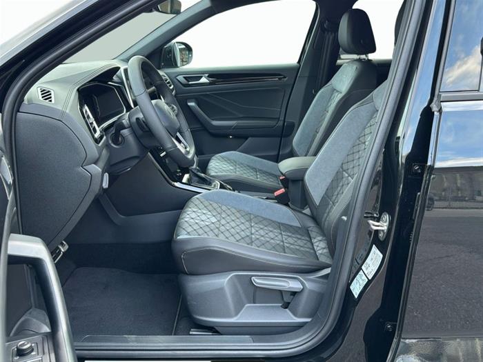 AutoVega - VOLKSWAGEN T-Roc | ID 40111