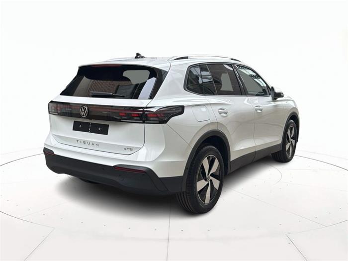 AutoVega - VOLKSWAGEN Tiguan | ID 40114