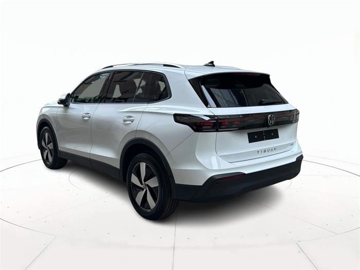 AutoVega - VOLKSWAGEN Tiguan | ID 40114