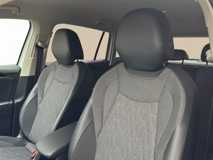 AutoVega - VOLKSWAGEN Tiguan | ID 40114