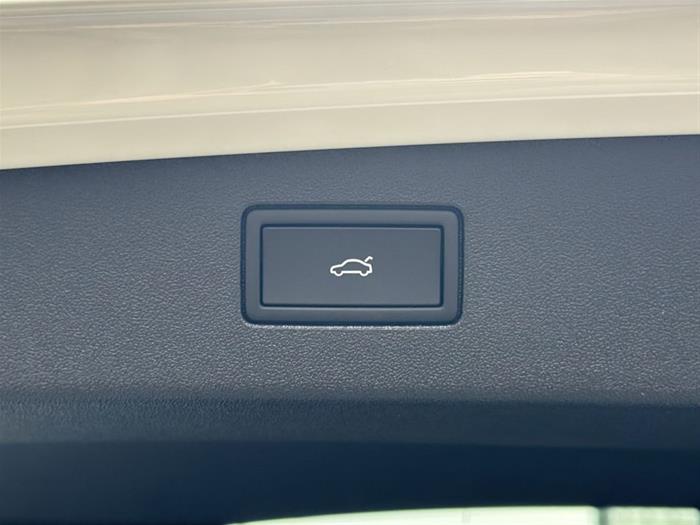 AutoVega - VOLKSWAGEN Tiguan | ID 40114