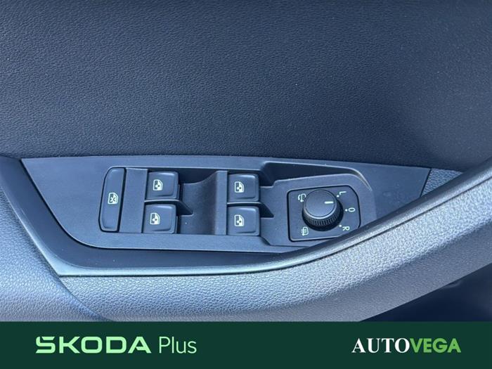 AutoVega - SKODA Karoq | ID 40168