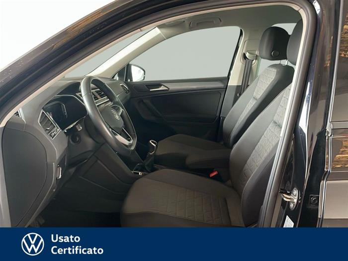 AutoVega - VOLKSWAGEN Tiguan | ID 40179