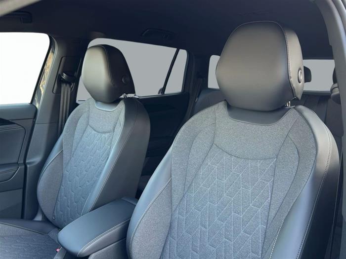 AutoVega - VOLKSWAGEN Tayron | ID 40181