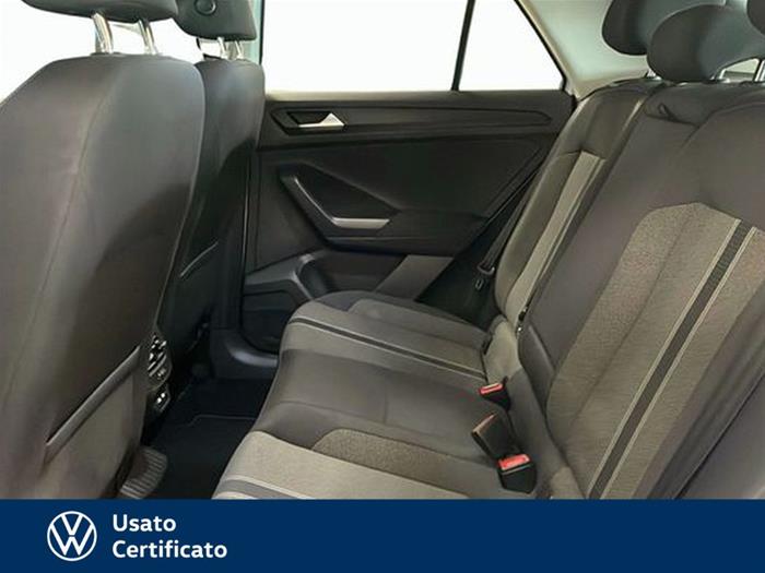 AutoVega - VOLKSWAGEN T-Roc | ID 40196