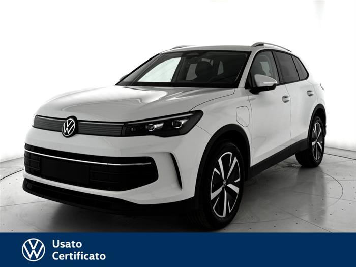AutoVega - VOLKSWAGEN Tiguan | ID 40228