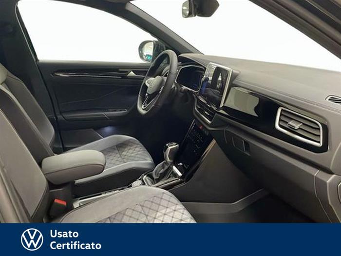 AutoVega - VOLKSWAGEN T-Roc | ID 40258