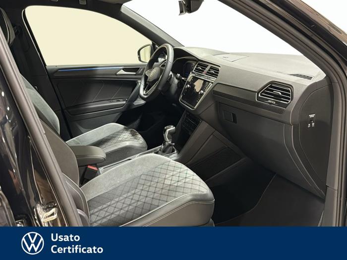 AutoVega - VOLKSWAGEN Tiguan | ID 40262