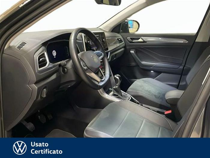 AutoVega - VOLKSWAGEN T-Roc | ID 40350