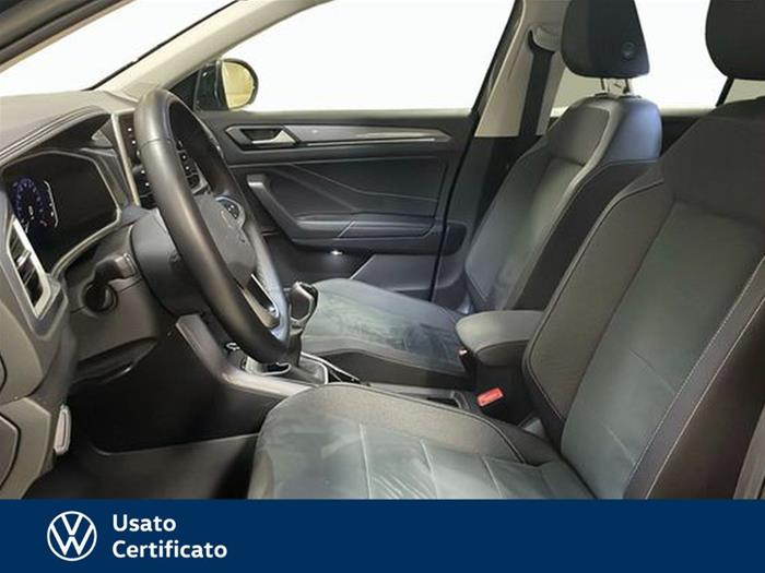 AutoVega - VOLKSWAGEN T-Roc | ID 40350