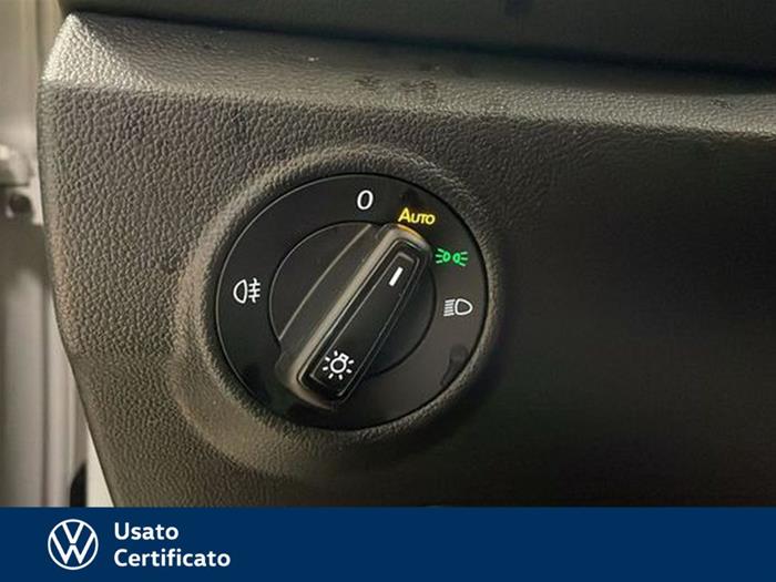 AutoVega - VOLKSWAGEN T-Roc | ID 40426