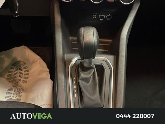 AutoVega - RENAULT Clio | ID 40581