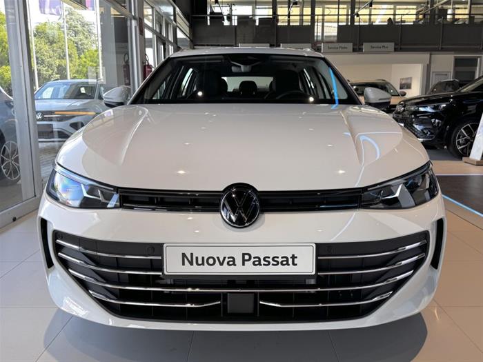 AutoVega - VOLKSWAGEN Passat | ID 40701