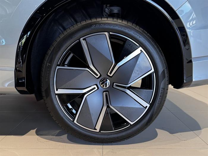 AutoVega - VOLKSWAGEN Tiguan | ID 40718