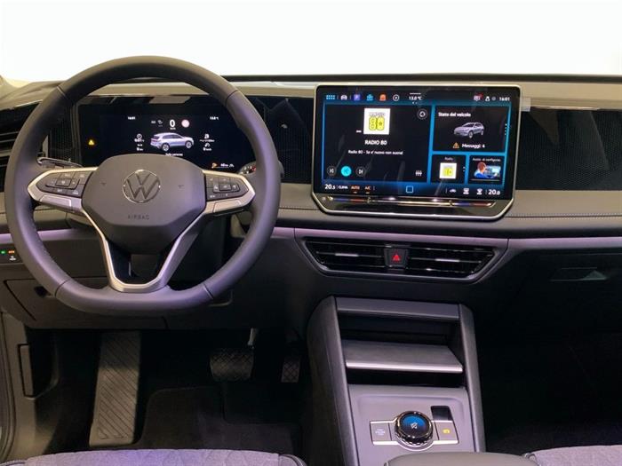 AutoVega - VOLKSWAGEN Tiguan | ID 40698