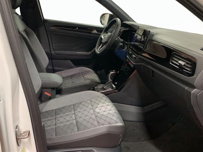 AutoVega - VOLKSWAGEN T-Roc | ID 40703