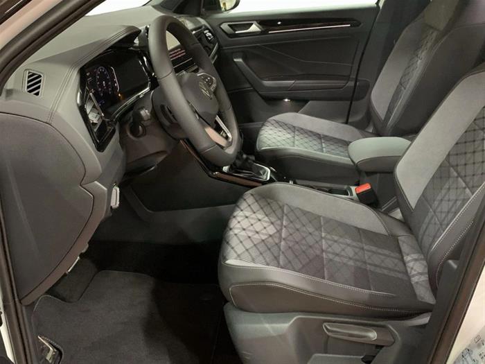 AutoVega - VOLKSWAGEN T-Roc | ID 40703