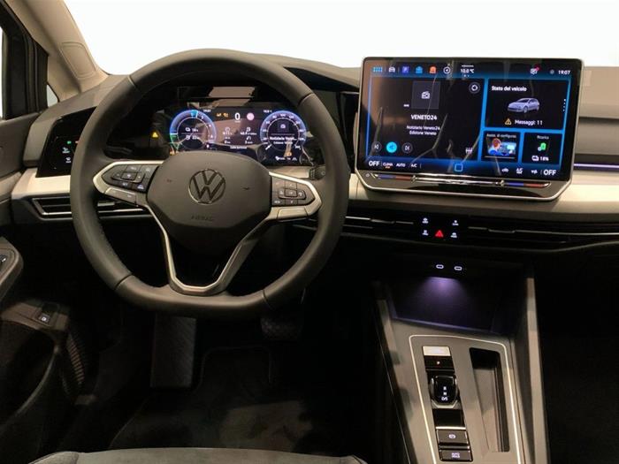 AutoVega - VOLKSWAGEN Golf | ID 40697