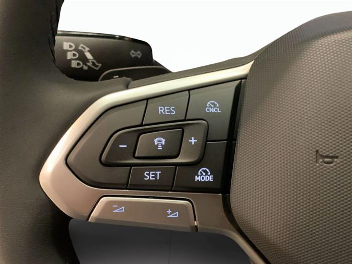 AutoVega - VOLKSWAGEN Golf | ID 40697