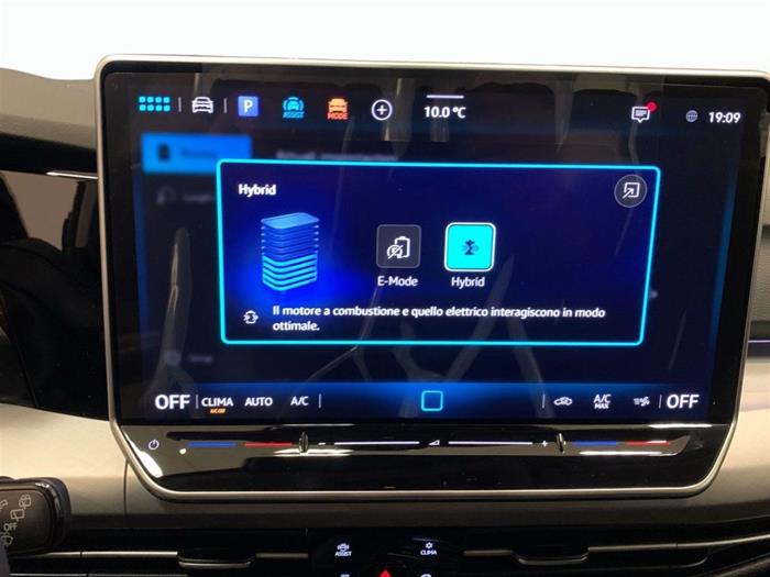 AutoVega - VOLKSWAGEN Golf | ID 40697