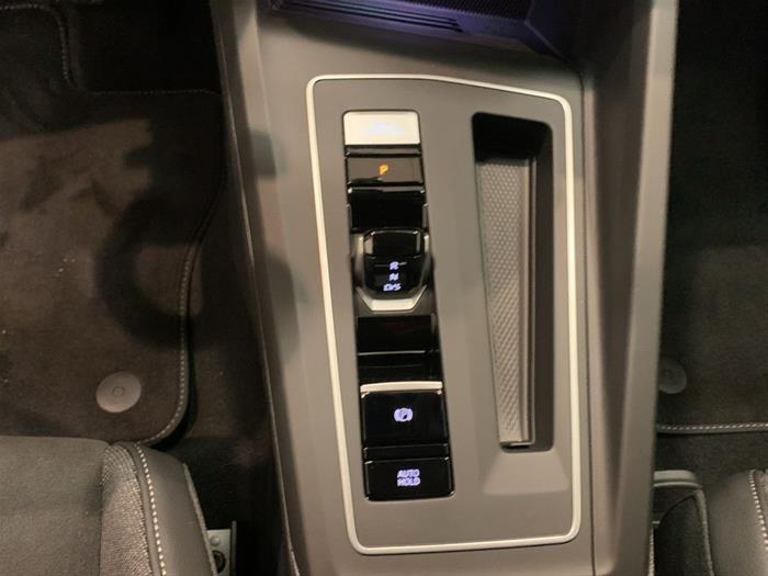 AutoVega - VOLKSWAGEN Golf | ID 40697